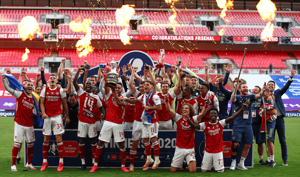 成都蓉城今晚主帅复盘国际比赛日西汉姆备战英超，冲刺阶段瓦伦西亚备战法甲瞬间刷屏的简单介绍